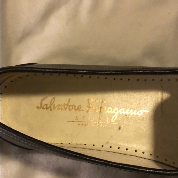 Salvatore Ferragamo loafers 9 AAAA - Picture 6 of 7